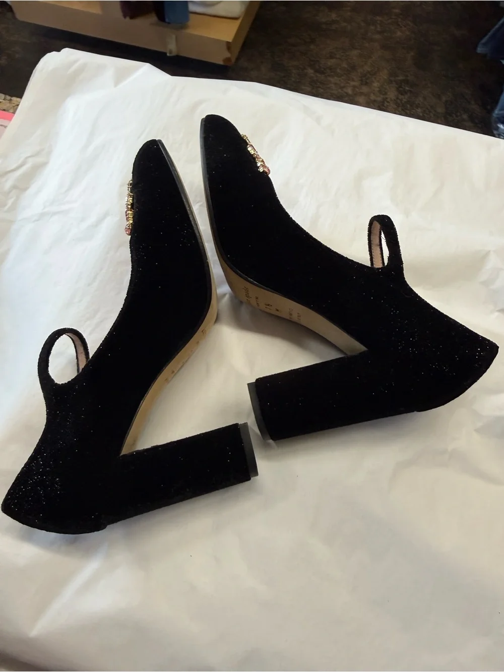 Kate Spade Ballina Black Velvet Crystal Mary Jane Pumps Heels 7.5 Italy
